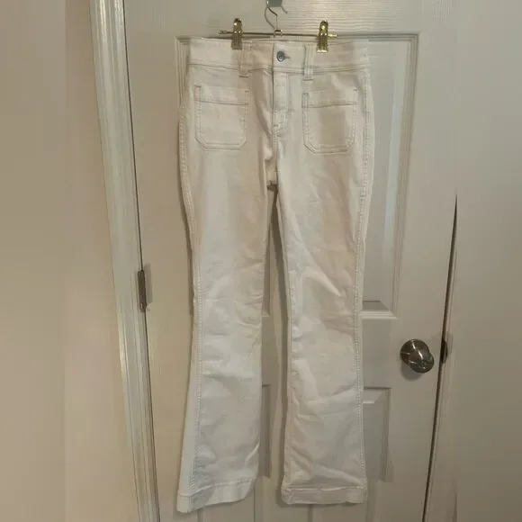 American Eagle Outfitters Cream Flare Jeans - Picture 5 of 8